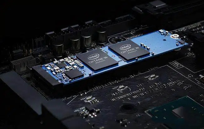 Veľkoobchodné ceny RAM a SSD sa zbližujú s miestnymi maloobchodnými sadzbami, pretvárajú sa ziskové marže úložného kanála